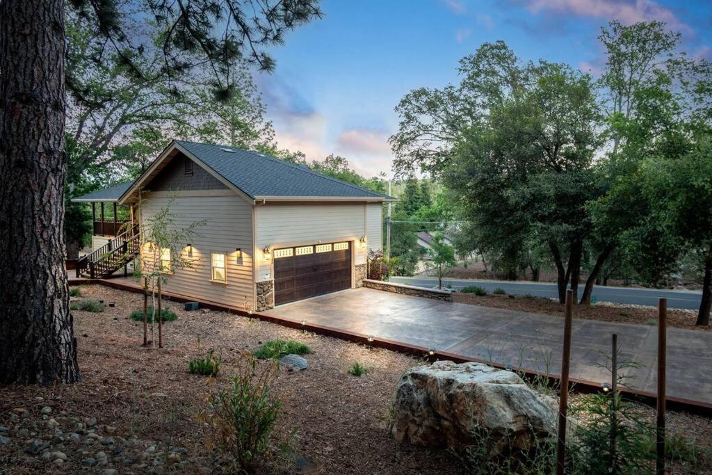 New Luxury Lake House In Pine Mountain Lake Close To Yosemite! Perfect For All Seasons! Great For Retreats, Getaways, Celebrations, And More! Groveland Exterior foto